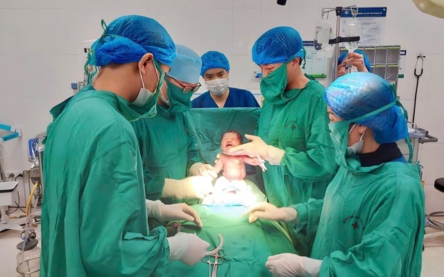 Hơn 11.000 trẻ chào đời trong 5 ngày nghỉ Tết Bính Ngọ 2026